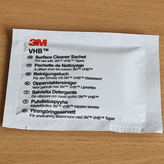 Additional cleaning wipe for Venus adhesive metal disk